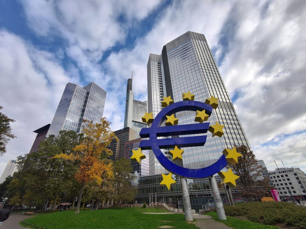 BCE hausse ses taux en juin 2026 : ce que cela change pour votre épargne et vos investissements