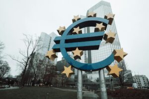BCE : les investisseurs azuréens retiennent leur souffle avant la décision du 11 juin