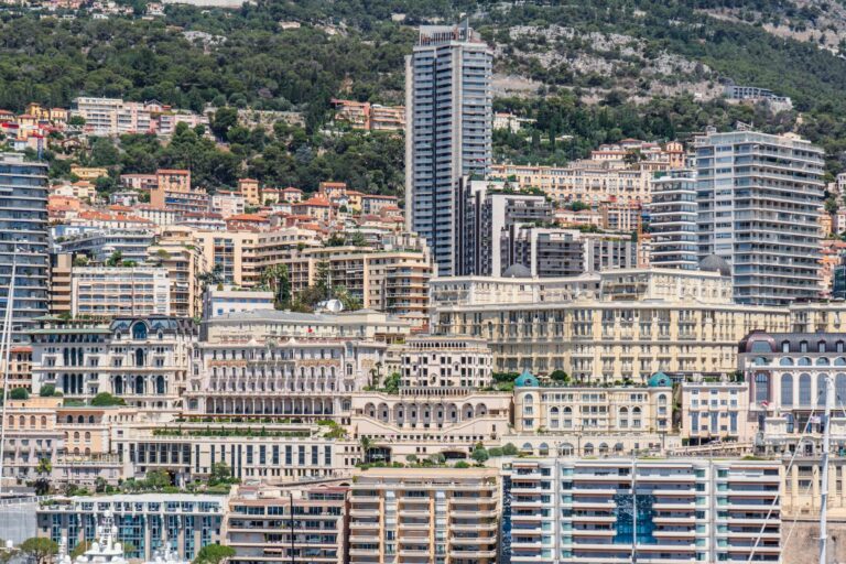 Monaco pulvérise tous les records : un appartement vendu 471 millions d'euros